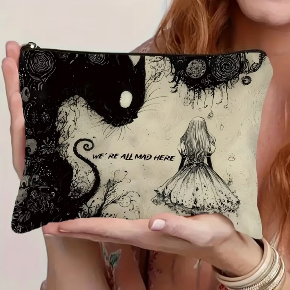 Avant Garde We’re all Mad Make up Bag
Alice in Wonderland Make up Bag